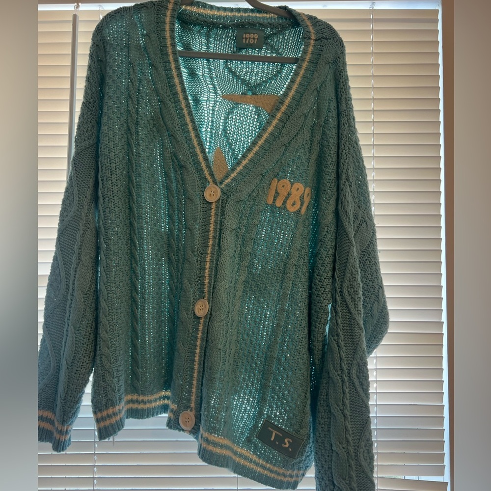 Taylor Swift 1989 Cardigan
